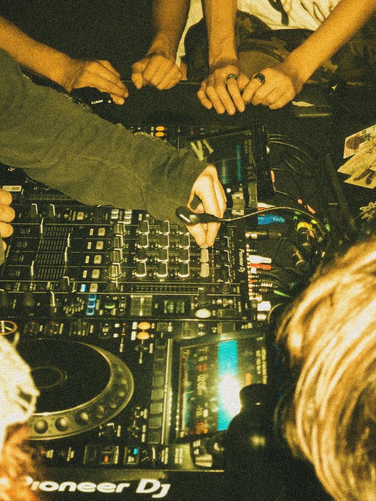UK Garage Rave